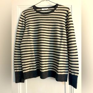 Everlane Cashmere Classic Crew in striped gray/white in XL